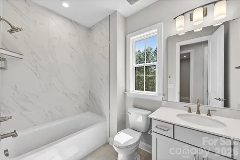 12023 Elsa Lane Charlotte NC 28277