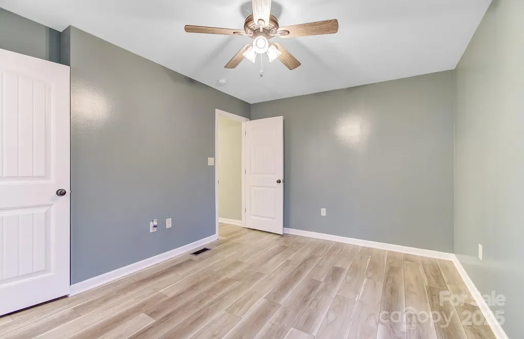 15 Lees Creek Road Asheville NC 28806
