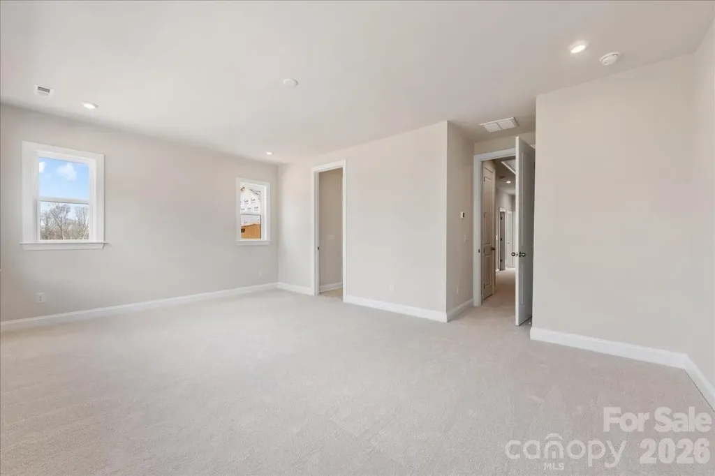 8038 Thimbleweed Circle Charlotte NC 28277