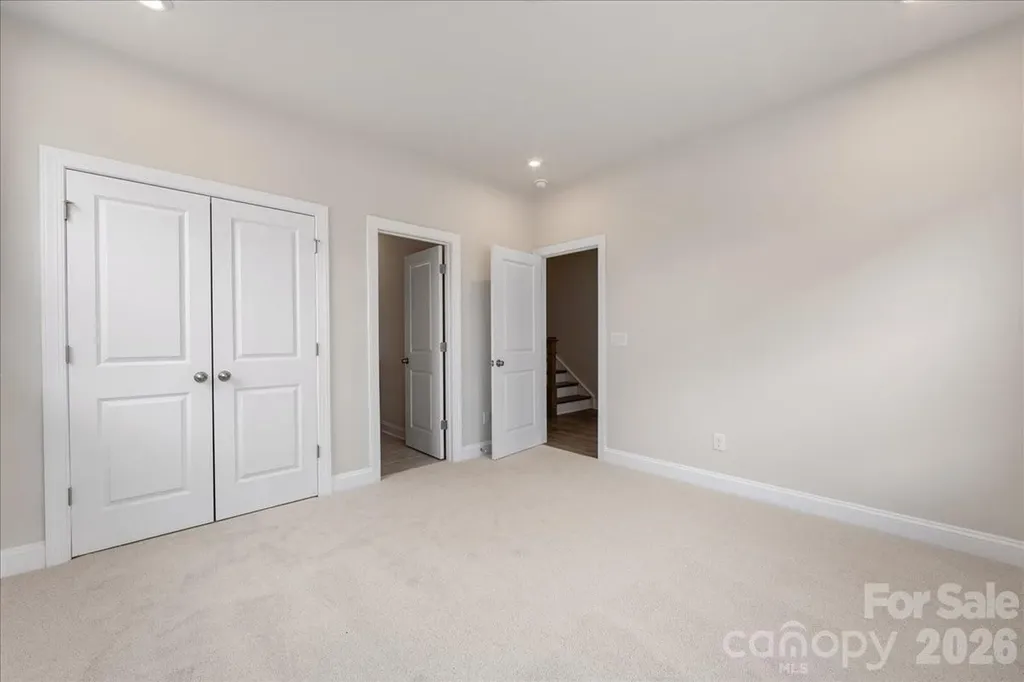 8038 Thimbleweed Circle Charlotte NC 28277