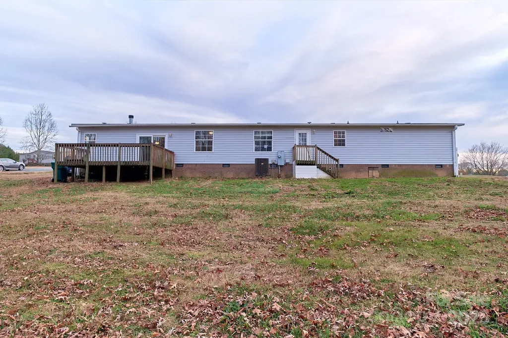 242 Granite Ridge Lane Winston Salem NC 27107