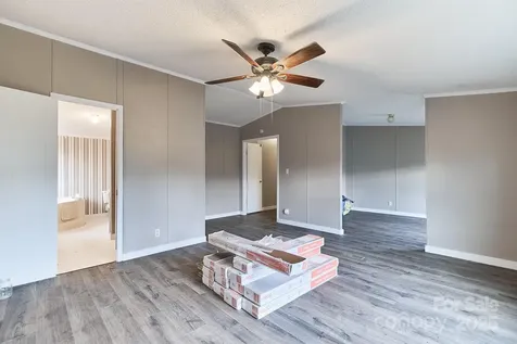242 Granite Ridge Lane Winston Salem NC 27107
