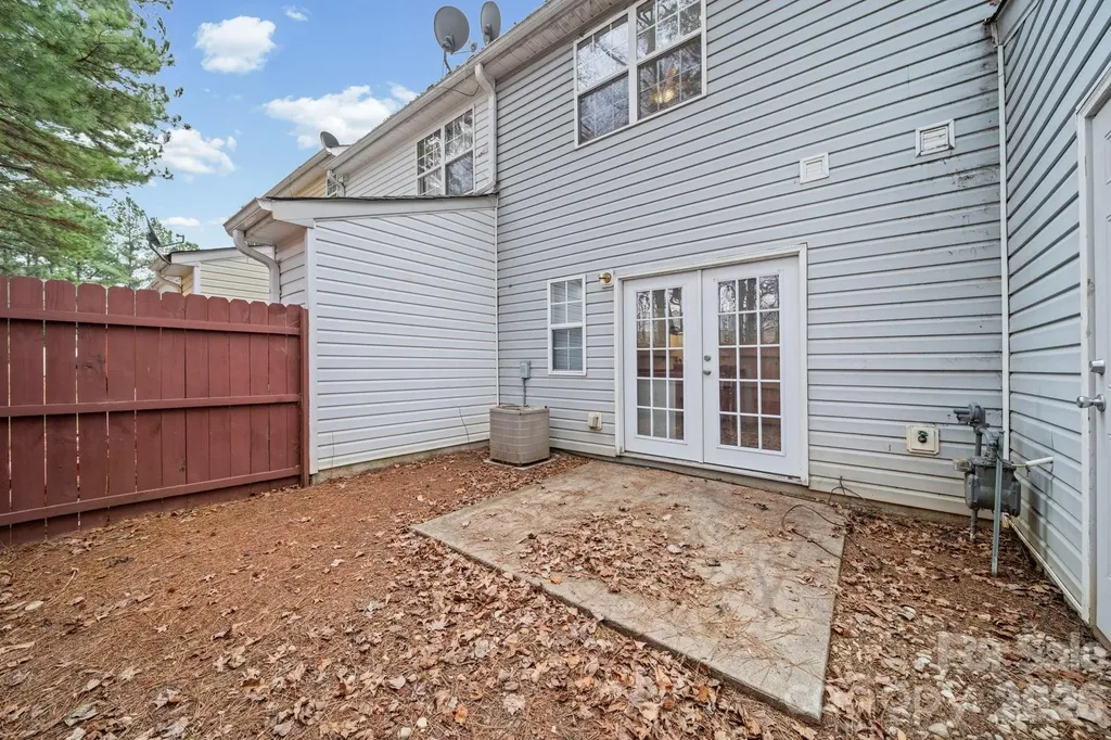 6766 Cypress Tree Lane Charlotte NC 28215