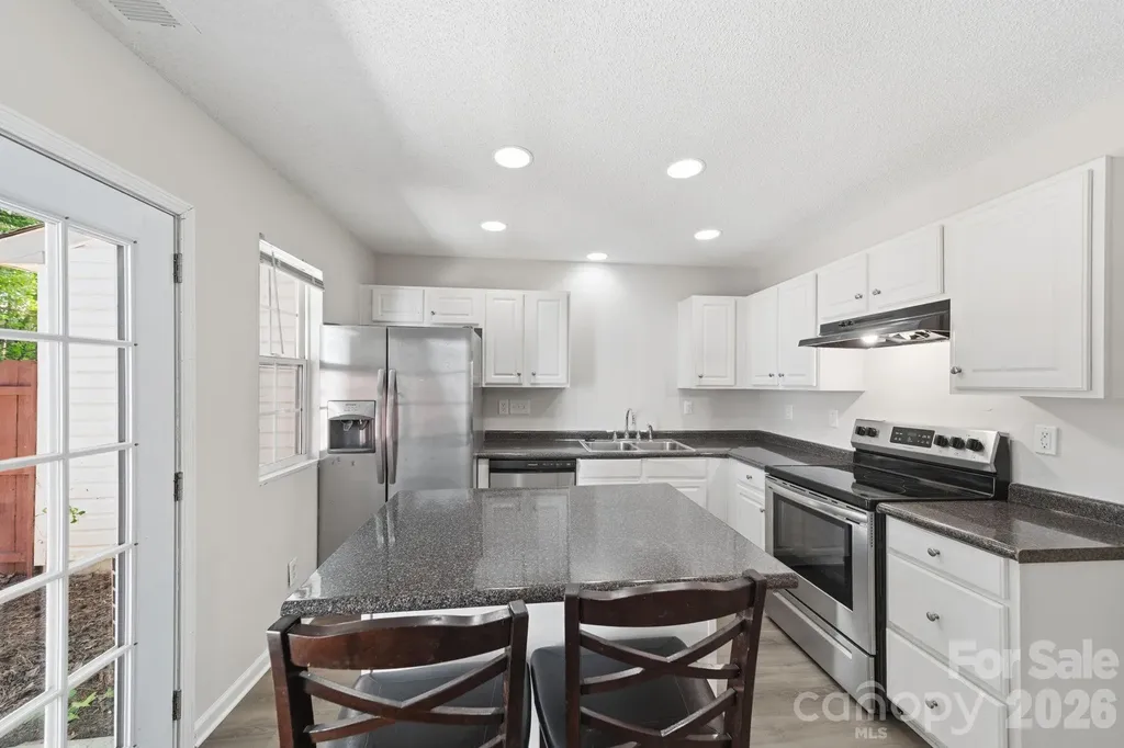 6766 Cypress Tree Lane Charlotte NC 28215