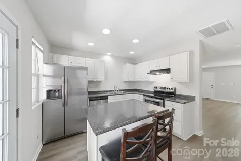 6766 Cypress Tree Lane Charlotte NC 28215