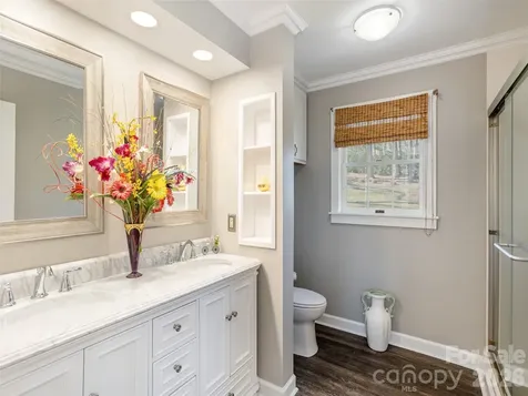 514 Whispering Hills Drive Hendersonville NC 28792