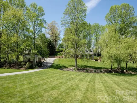514 Whispering Hills Drive Hendersonville NC 28792