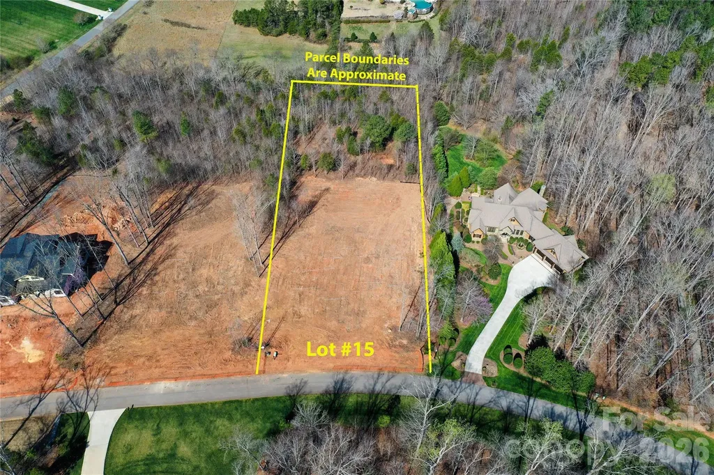 7061 Ridgeview Lane Iron Station NC 28080