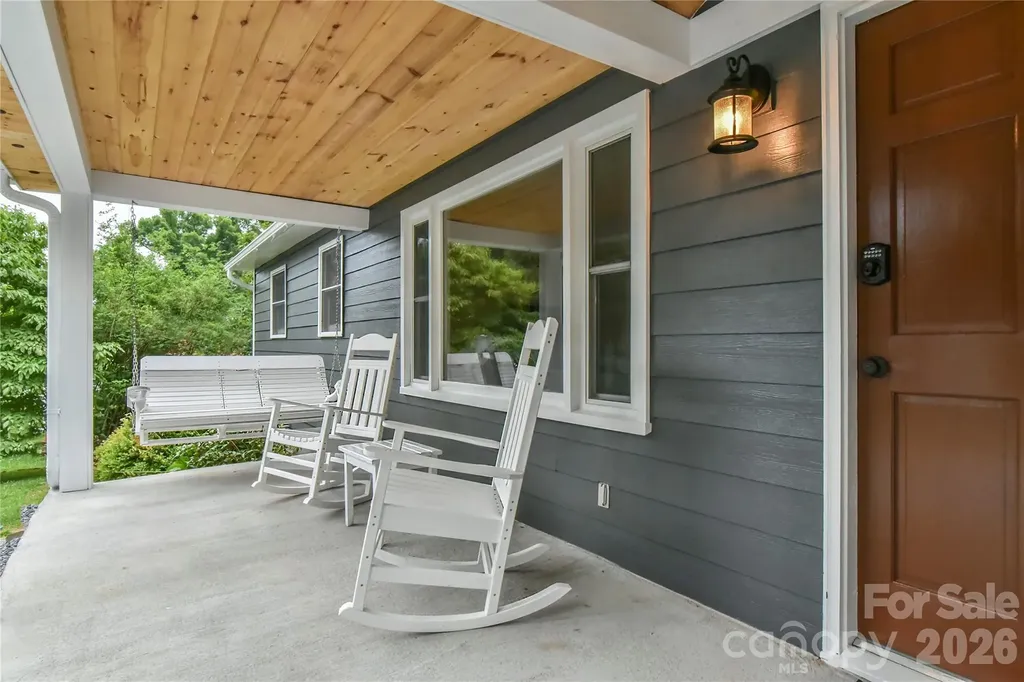 5 E Keesler Street Black Mountain NC 28711