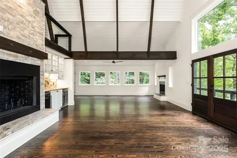 50 Turkey Trot Lane Burnsville NC 28714