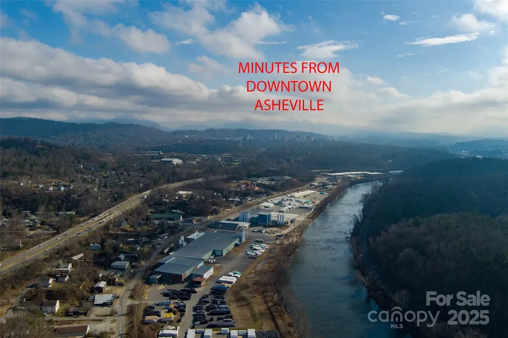 1057 Riverside Drive Asheville NC 28804