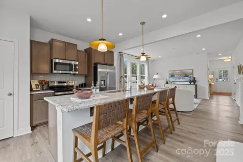 2230 Gladwyne Place Charlotte NC 28269