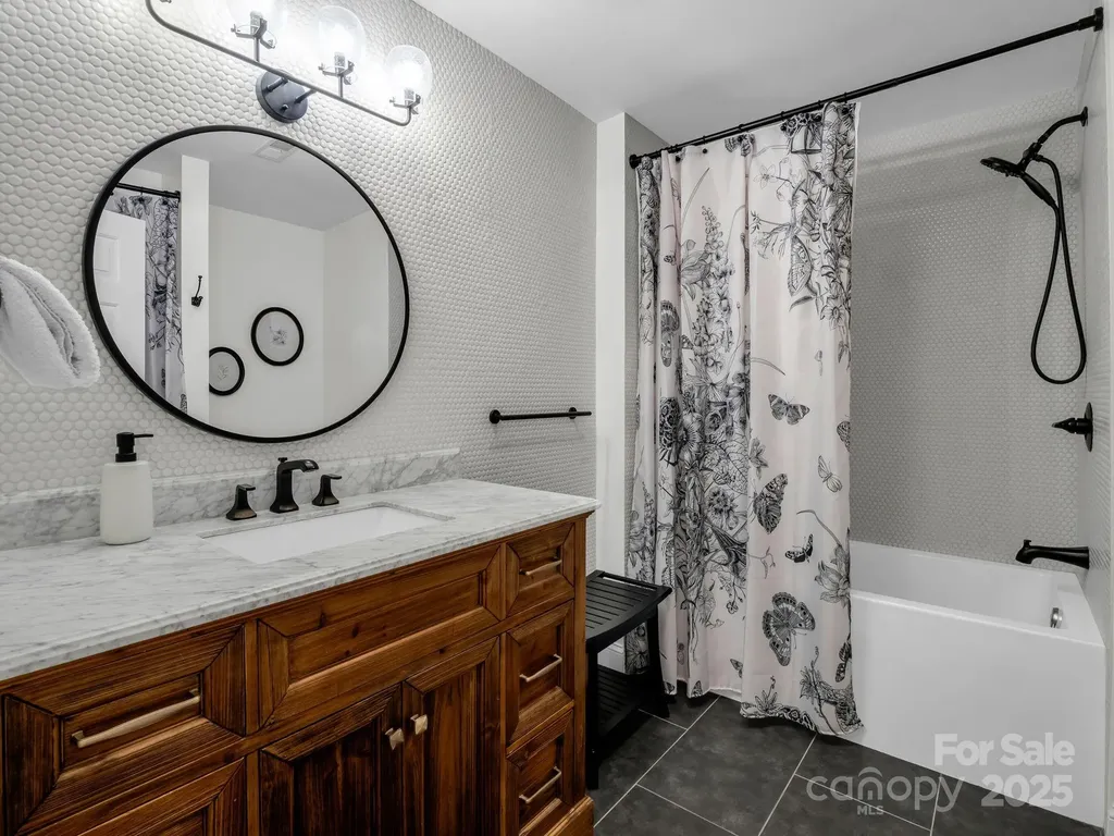 158 Rock Spring Lane Lake Lure NC 28746