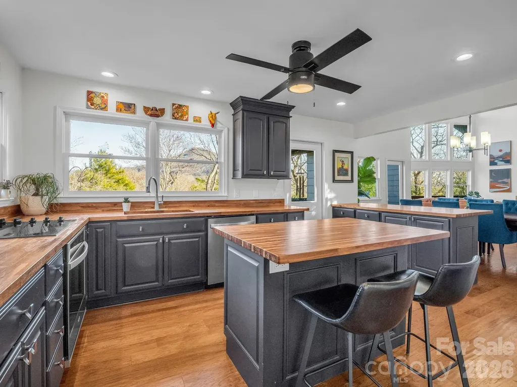 158 Rock Spring Lane Lake Lure NC 28746