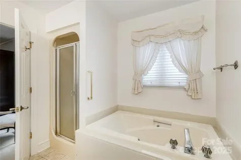 1 Westridge Court Hendersonville NC 28791