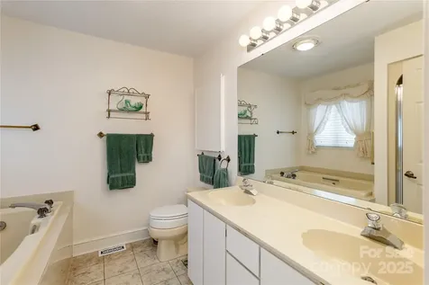 1 Westridge Court Hendersonville NC 28791
