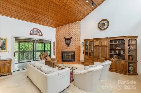 1 Westridge Court Hendersonville NC 28791