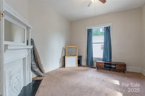 107 Hampton Street Chester SC 29706