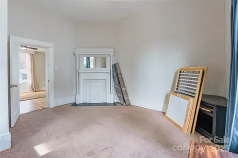 107 Hampton Street Chester SC 29706