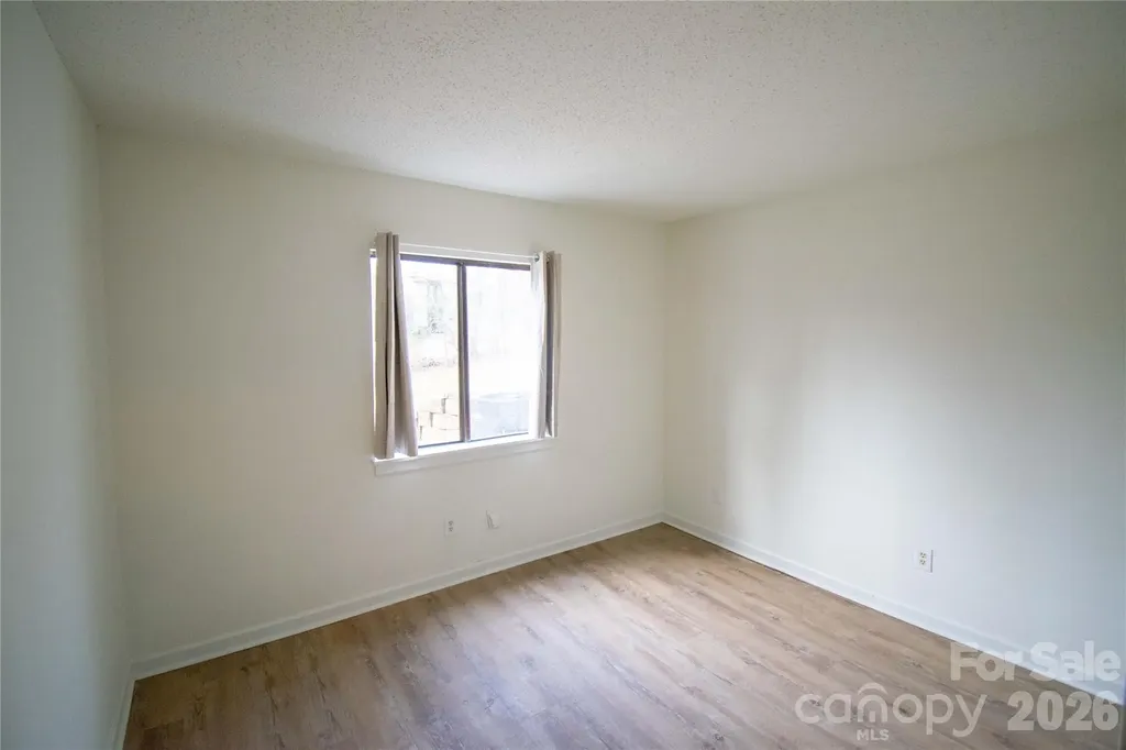 11042 Harrowfield Road Charlotte NC 28226
