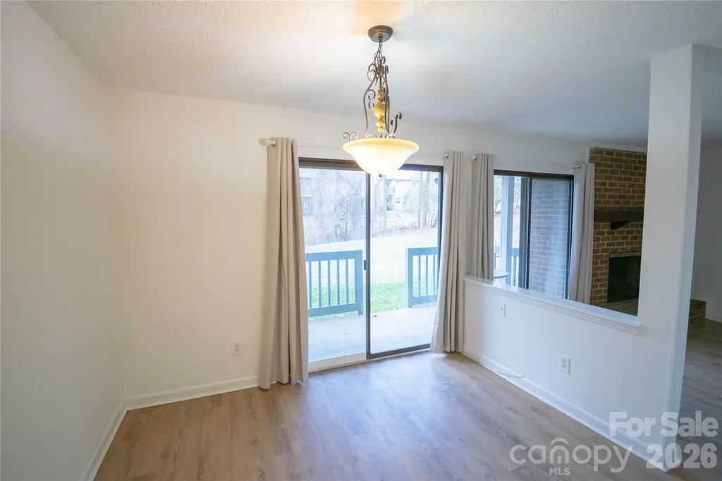 11042 Harrowfield Road Charlotte NC 28226