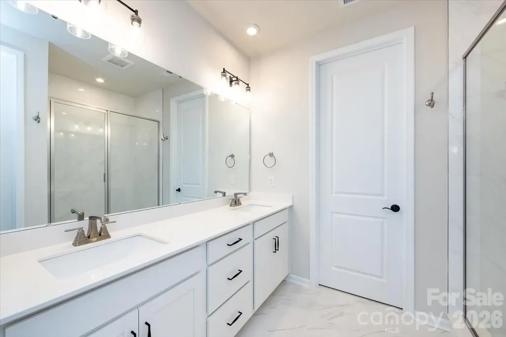 3009 Circles End Charlotte NC 28226