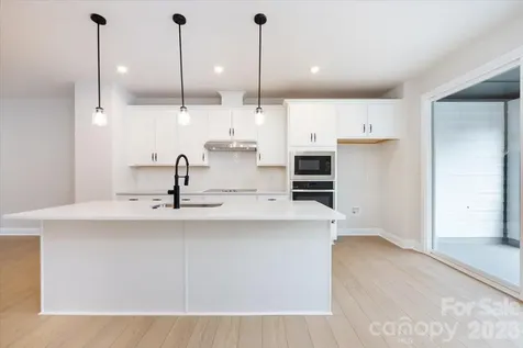 3009 Circles End Charlotte NC 28226