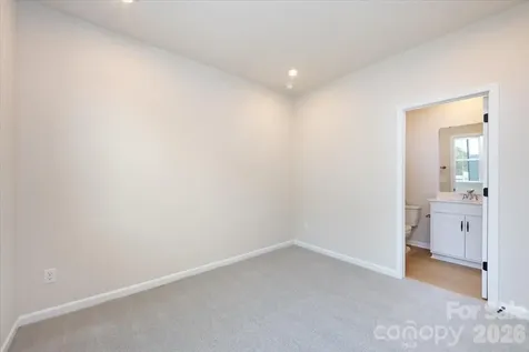 3009 Circles End Charlotte NC 28226