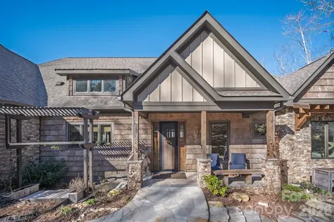 333 Kanasdatsi Drive Brevard NC 28712