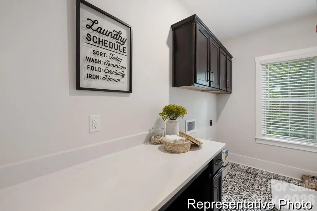 105 W Springhouse Court Statesville NC 28625