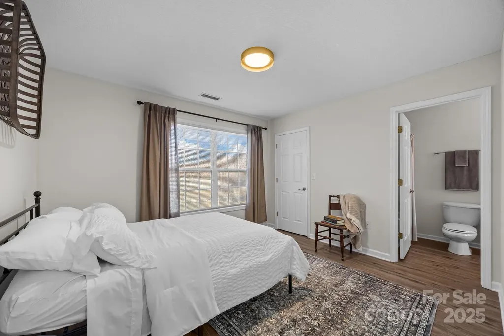 2 Meadow Glen Drive Fletcher NC 28732