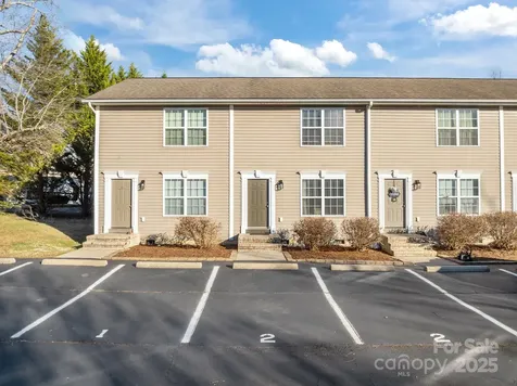 2 Meadow Glen Drive Fletcher NC 28732