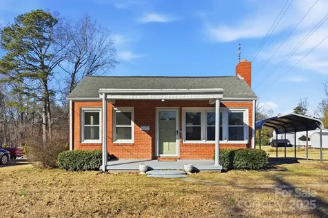 412 Ridge Street Stanley NC 28164