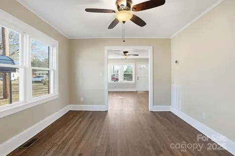 412 Ridge Street Stanley NC 28164