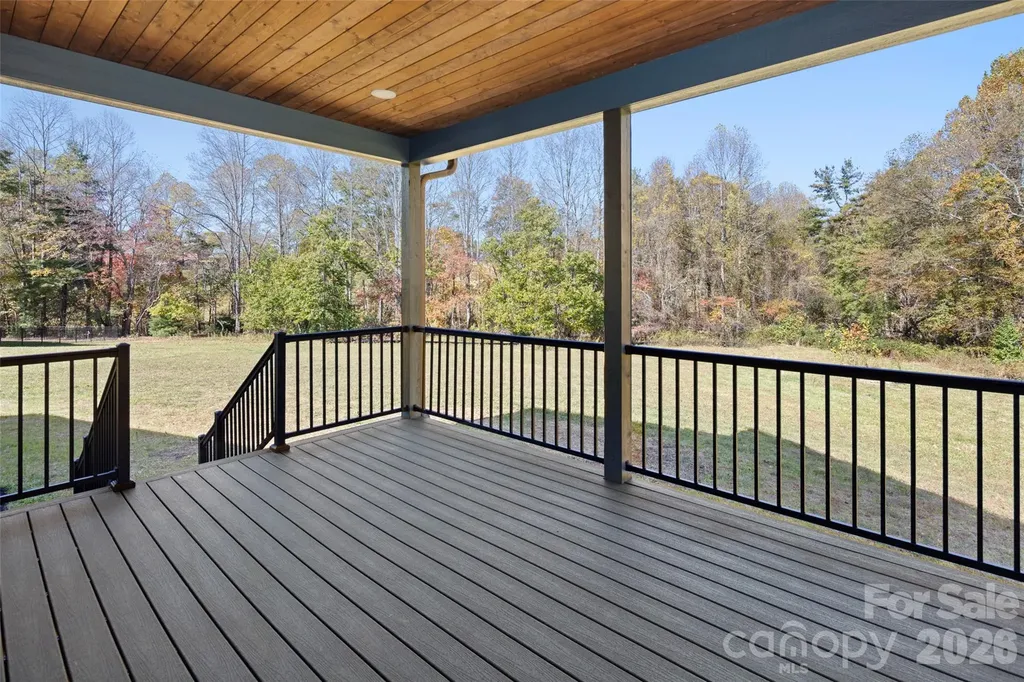 110 Scott Meadows Drive Asheville NC 28806