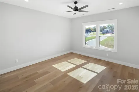 110 Scott Meadows Drive Asheville NC 28806