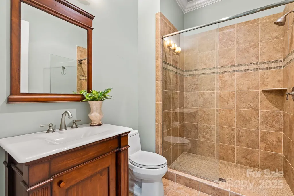 14 Landsdowne Court Asheville NC 28803