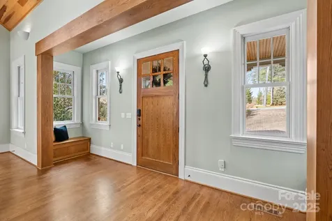 14 Landsdowne Court Asheville NC 28803