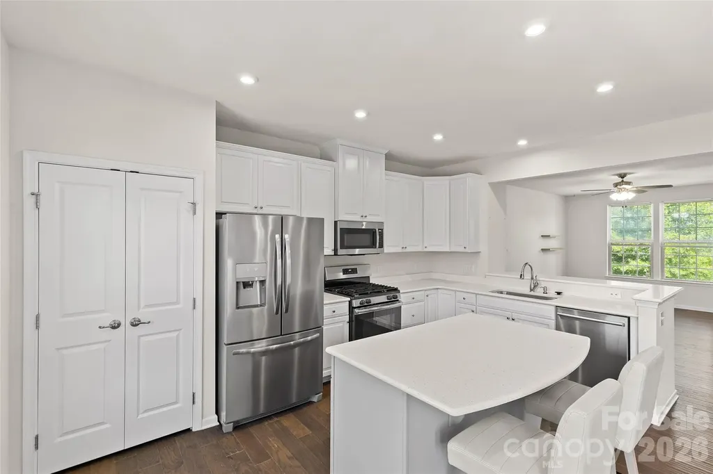 4248 Audubon Park Drive Charlotte NC 28217