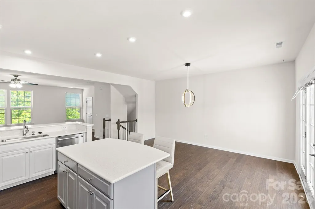 4248 Audubon Park Drive Charlotte NC 28217