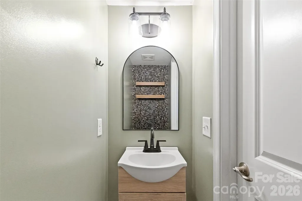 4248 Audubon Park Drive Charlotte NC 28217