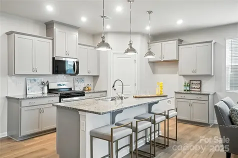 2707 Westmont Drive Gastonia NC 28052