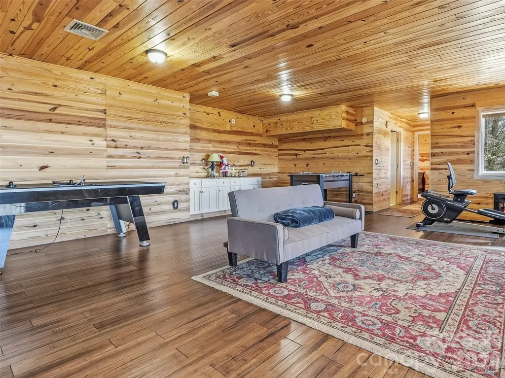 101 Ruffed Grouse Road Brevard NC 28712