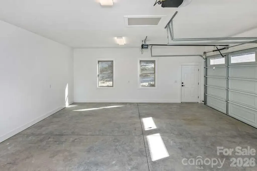105 Sheila Wynne Drive Fletcher NC 28732
