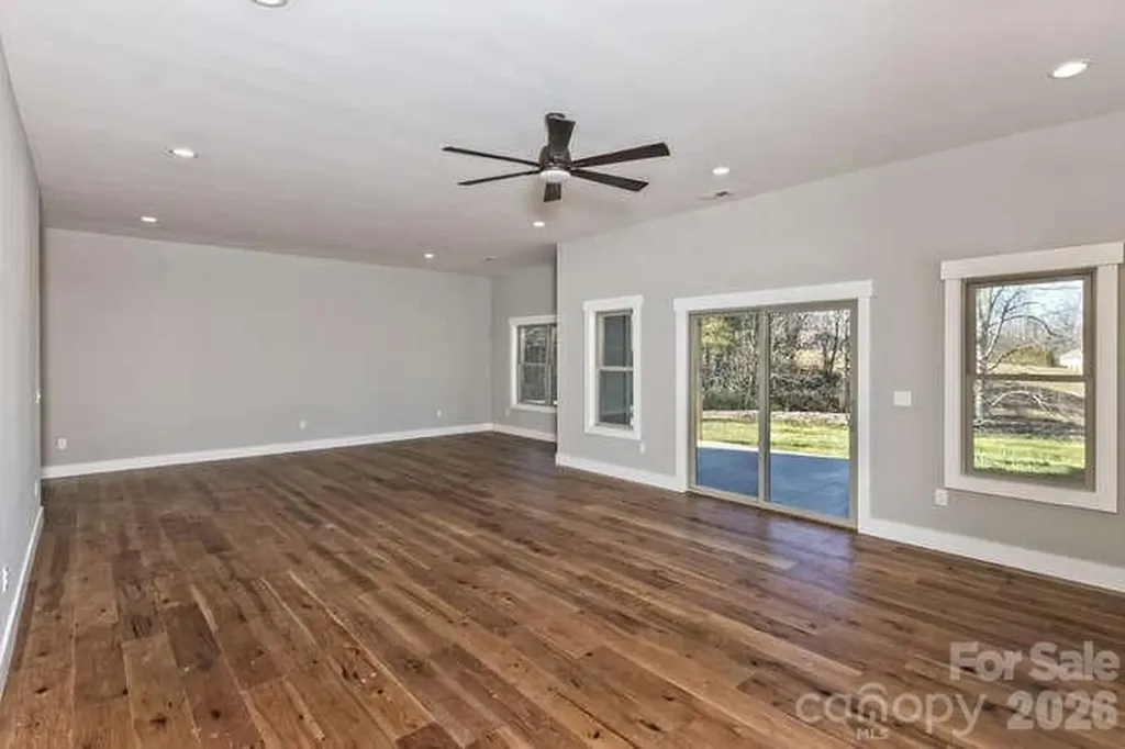 105 Sheila Wynne Drive Fletcher NC 28732