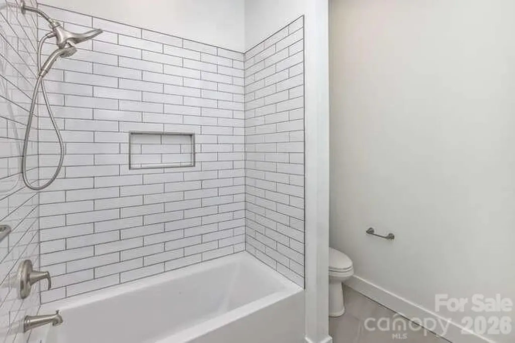105 Sheila Wynne Drive Fletcher NC 28732