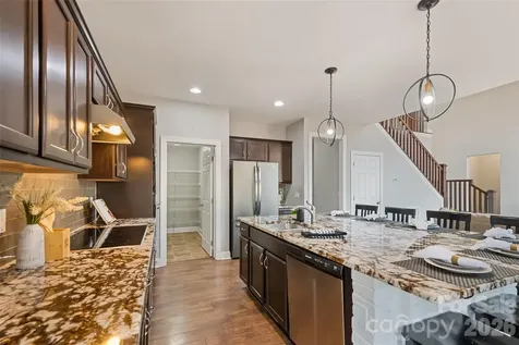 343 Rocky Lane Road Clyde NC 28721