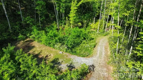 1182 Tunnel Mountain Road Sylva NC 28779