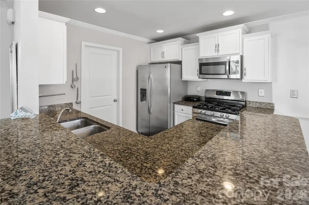 3735 Ernie Drive Charlotte NC 28269