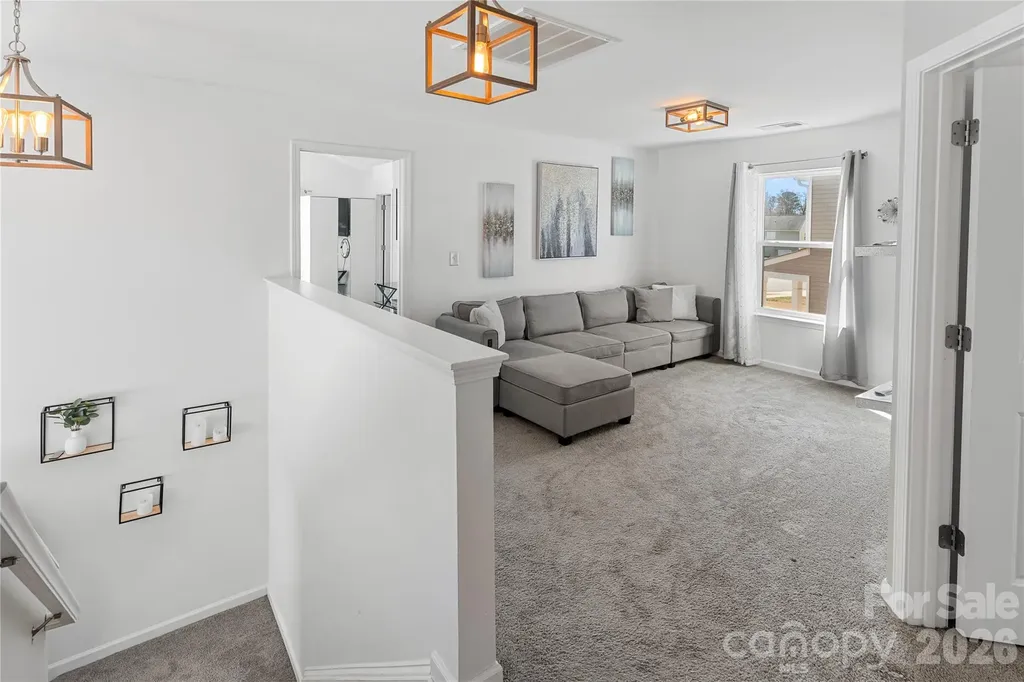 3735 Ernie Drive Charlotte NC 28269